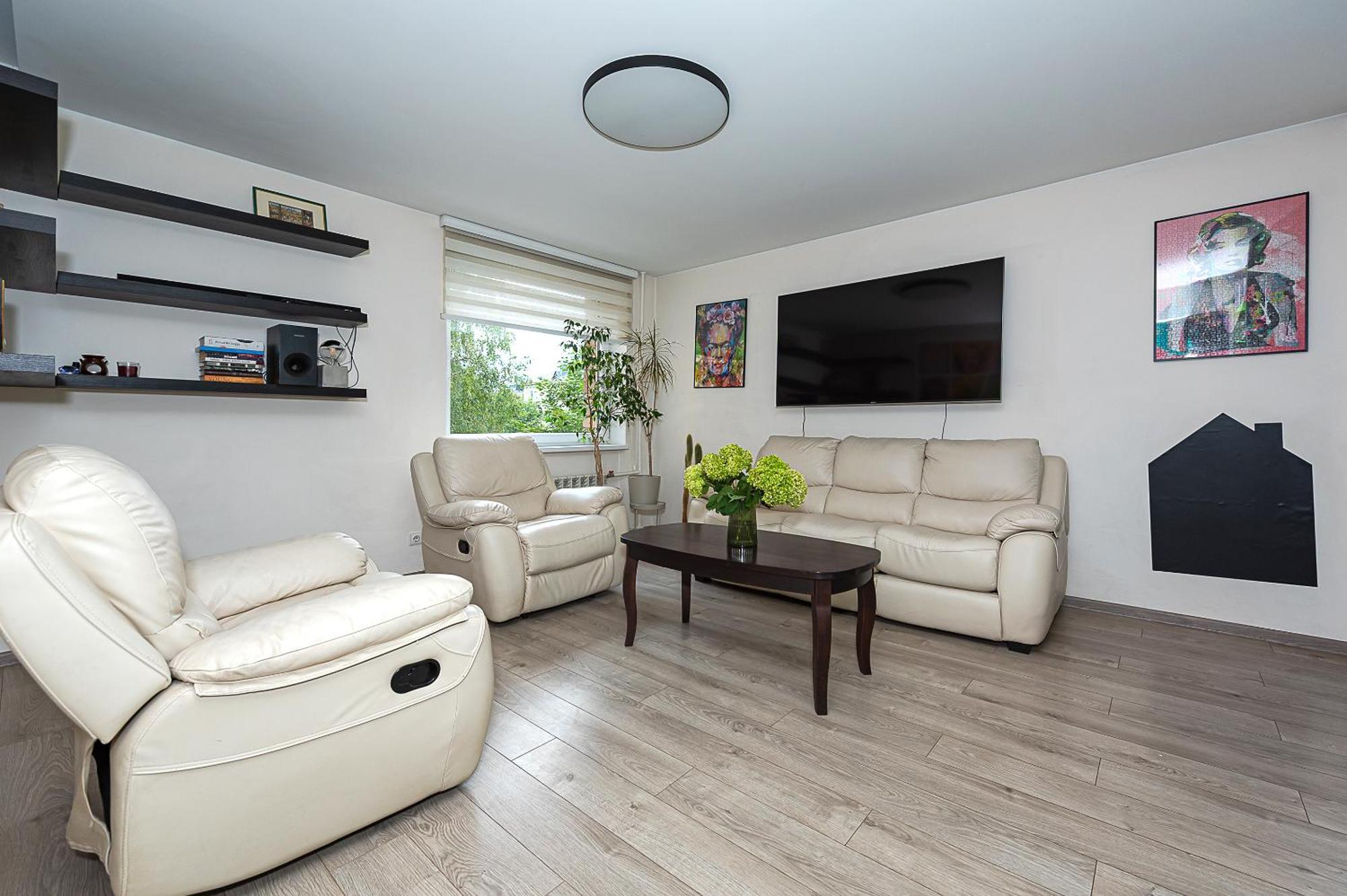 Algirdo Apartments, Self Check-In, Free Private Parking Vilnius Exterior photo