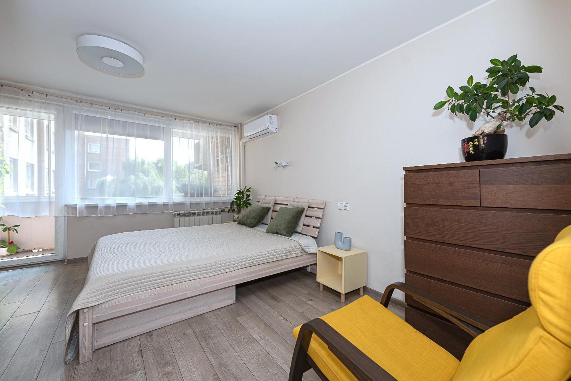 Algirdo Apartments, Self Check-In, Free Private Parking Vilnius Exterior photo